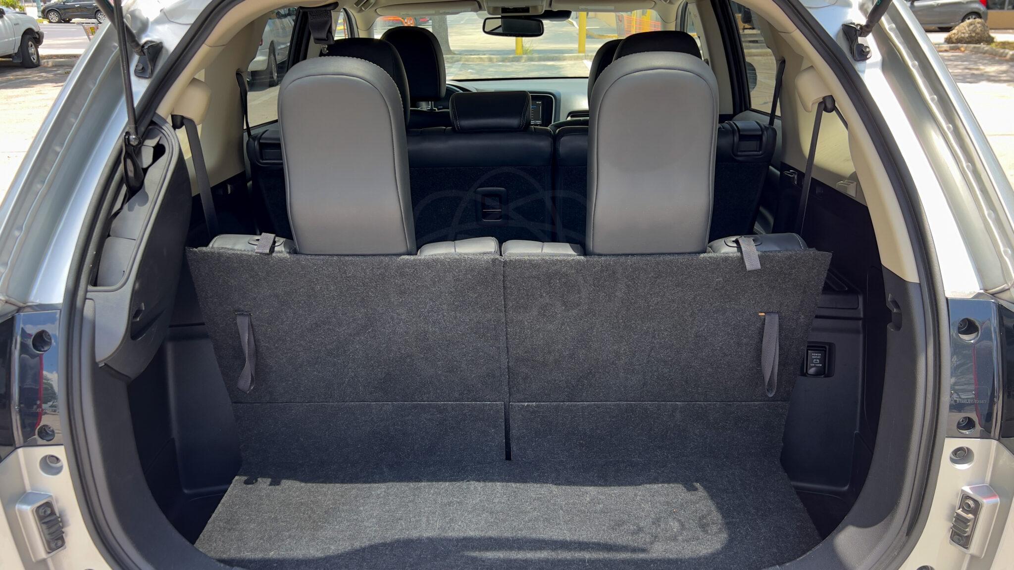 MITSUBISHI OUTLANDER 2020
