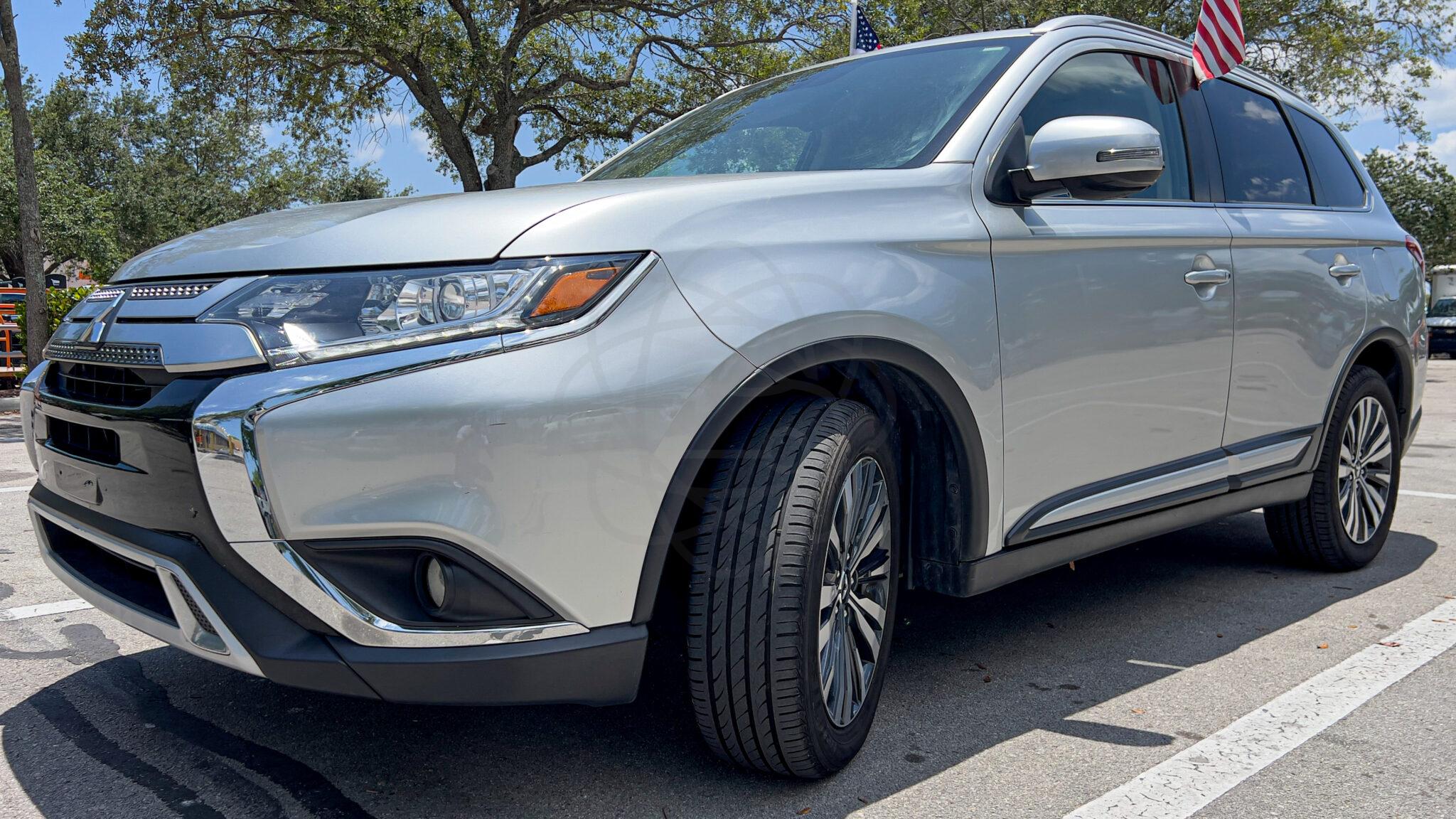 MITSUBISHI OUTLANDER 2020