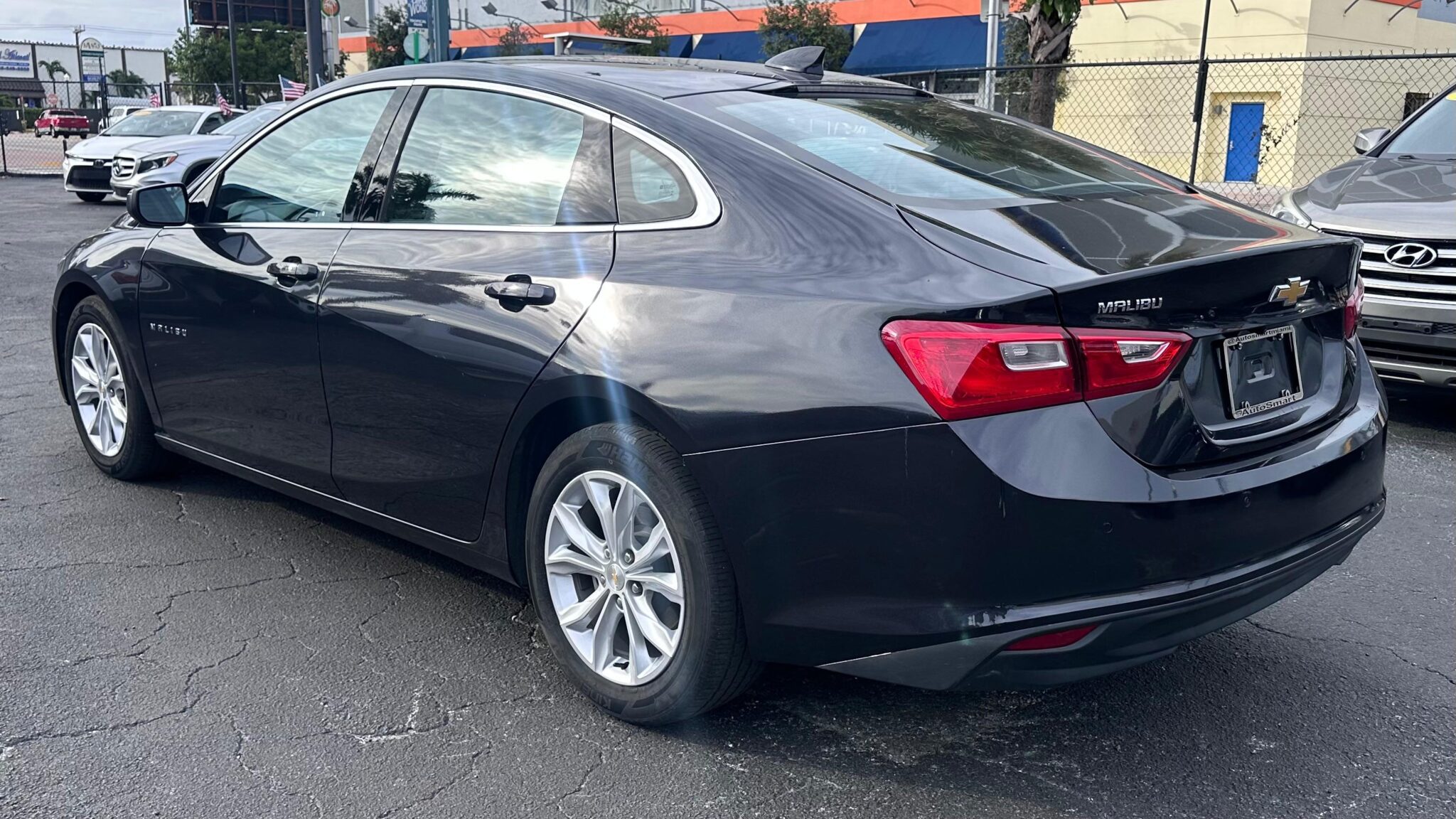 2023 Chevrolet Malibu 1LT photo 18