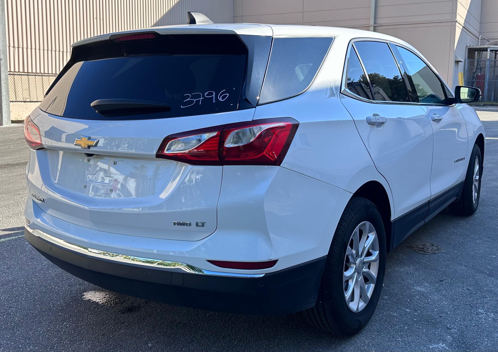 2019 Chevrolet Equinox LT photo 24