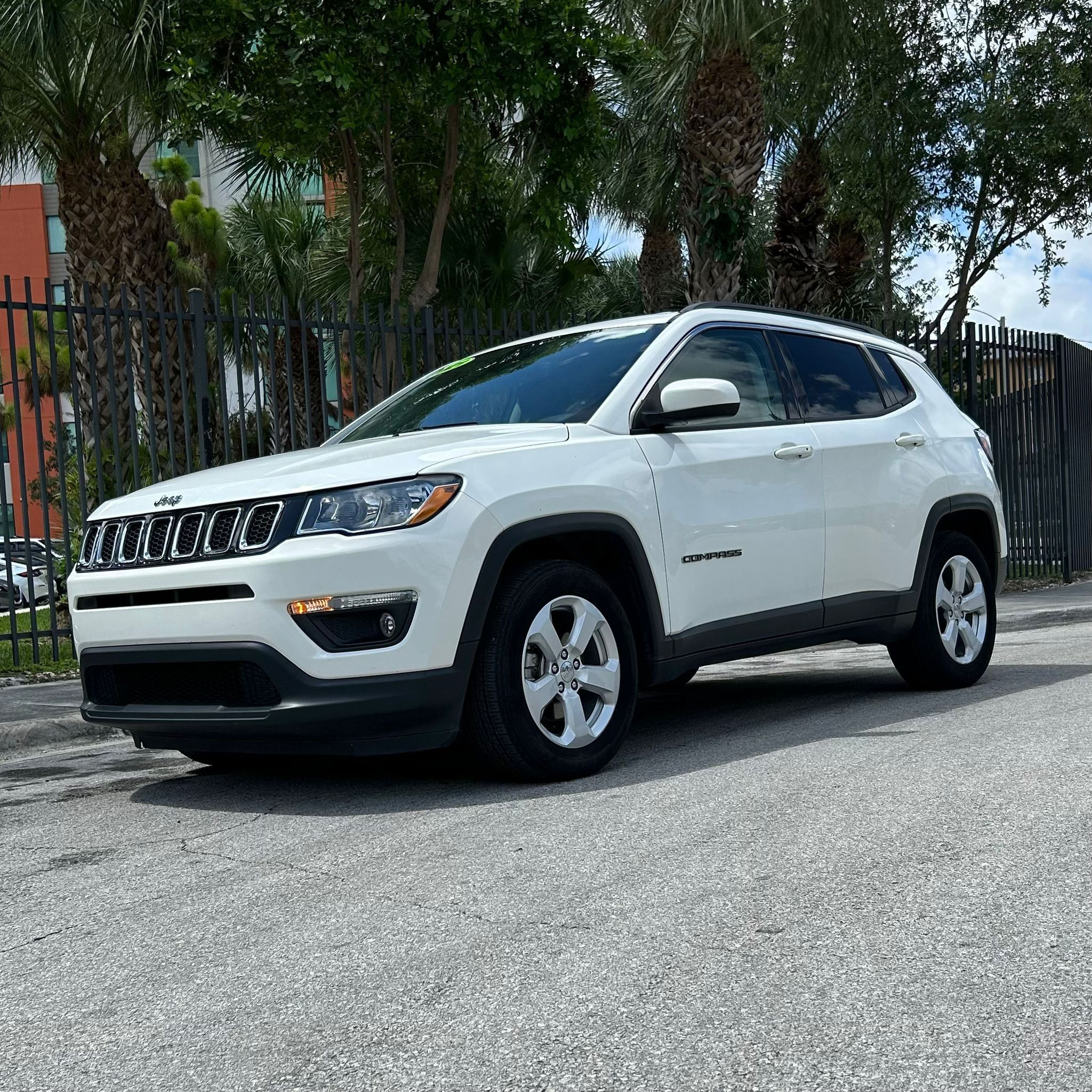 Jeep Compass's photo