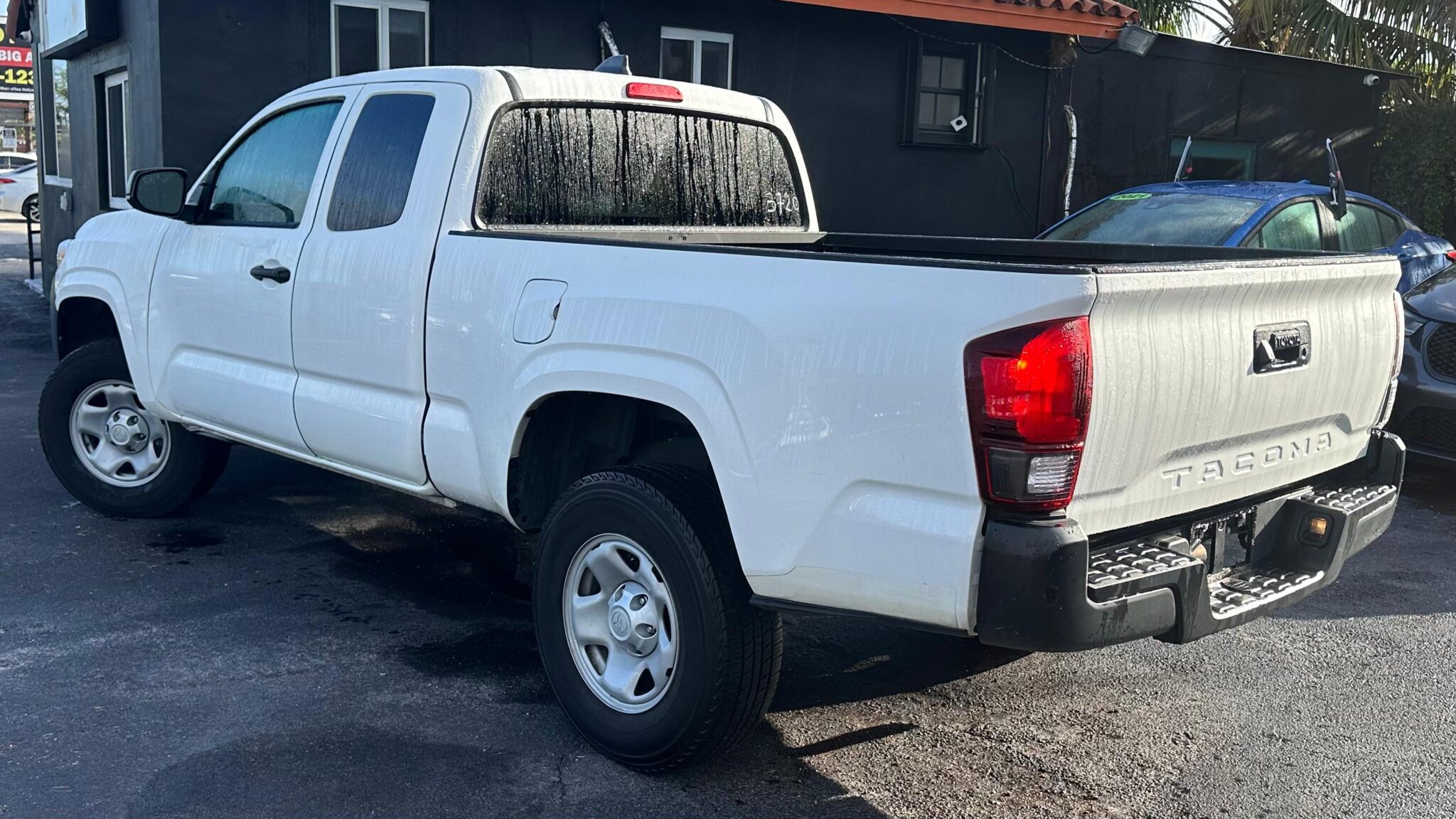 2022 Toyota Tacoma SR photo 7