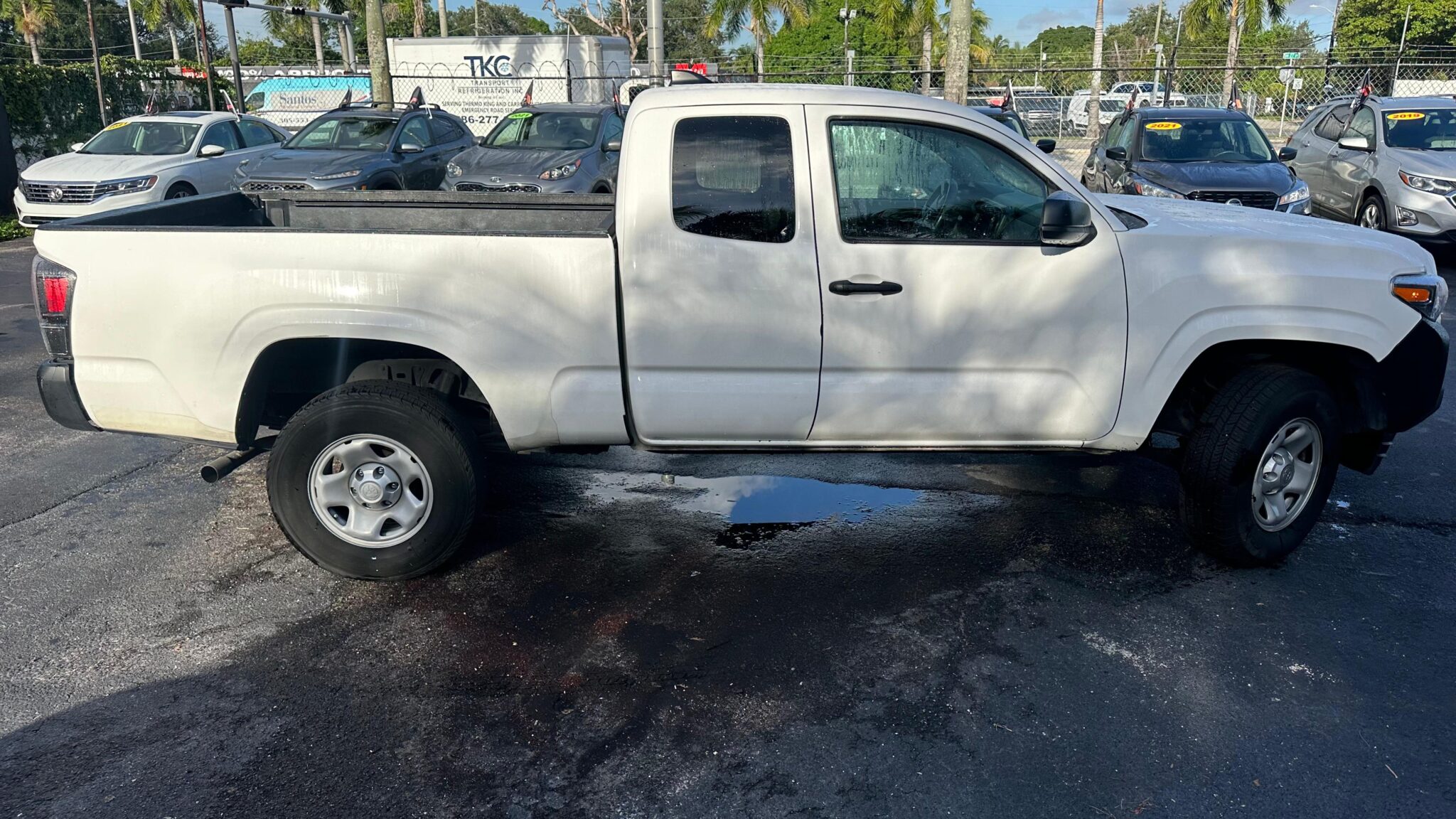 2022 Toyota Tacoma SR photo 8