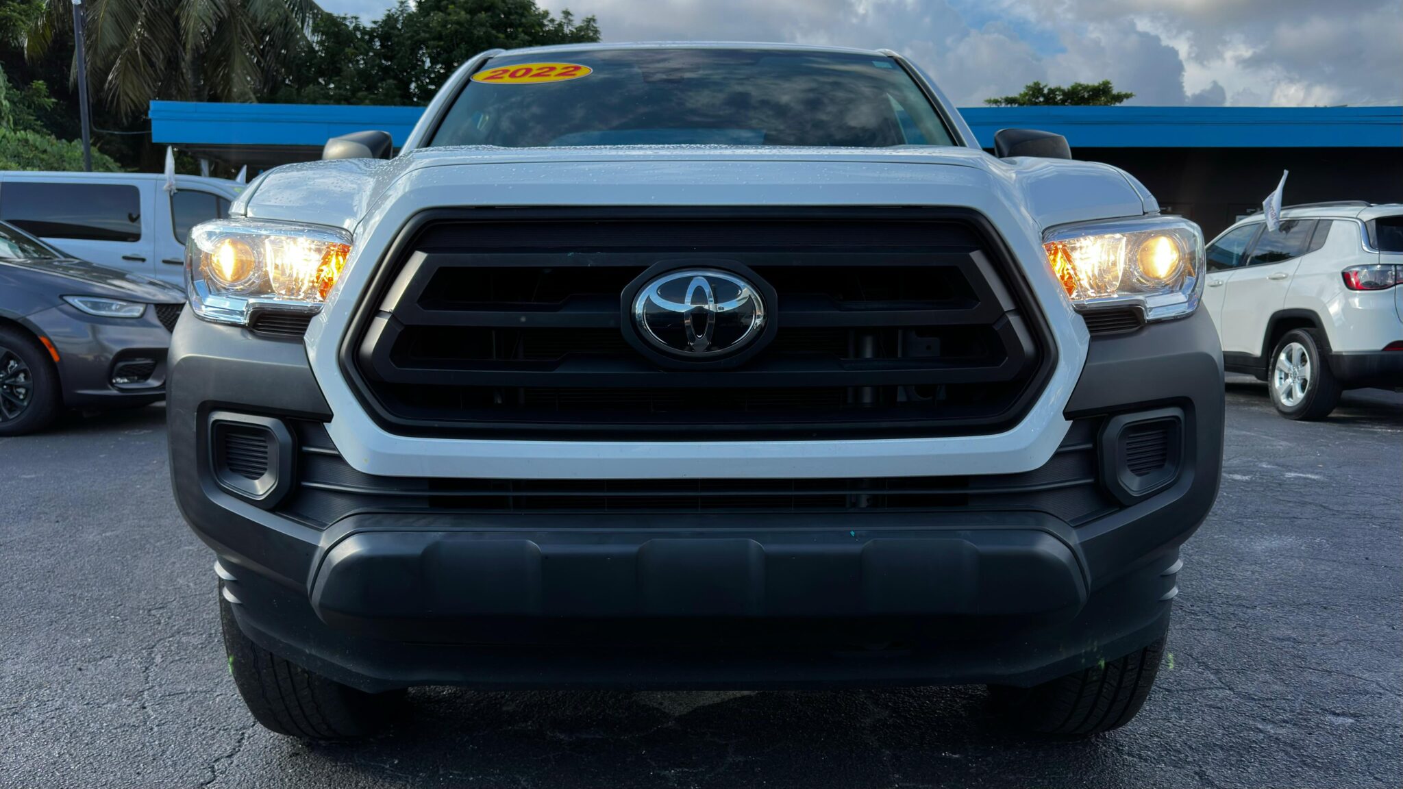 2022 Toyota Tacoma SR5 photo 21