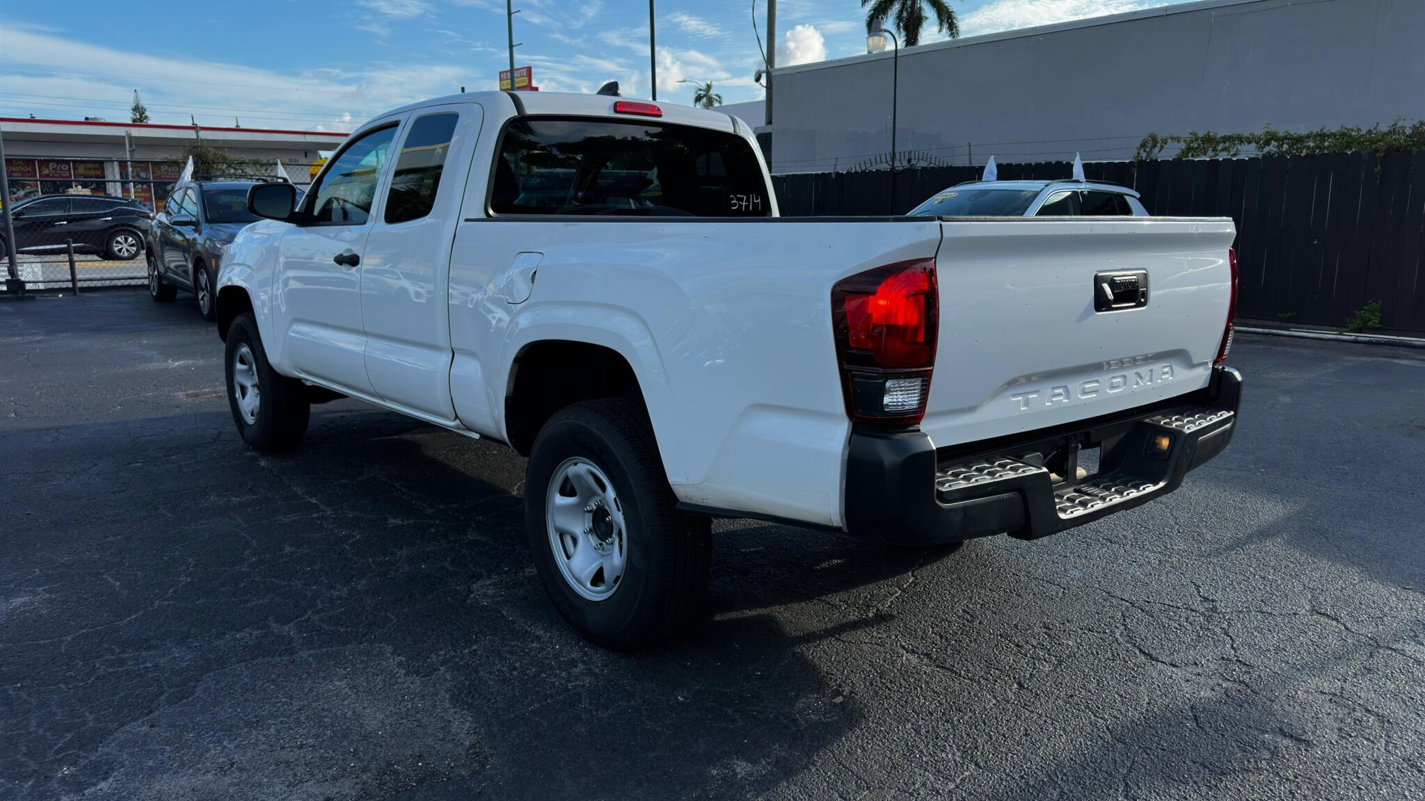 2022 Toyota Tacoma SR5 photo 20