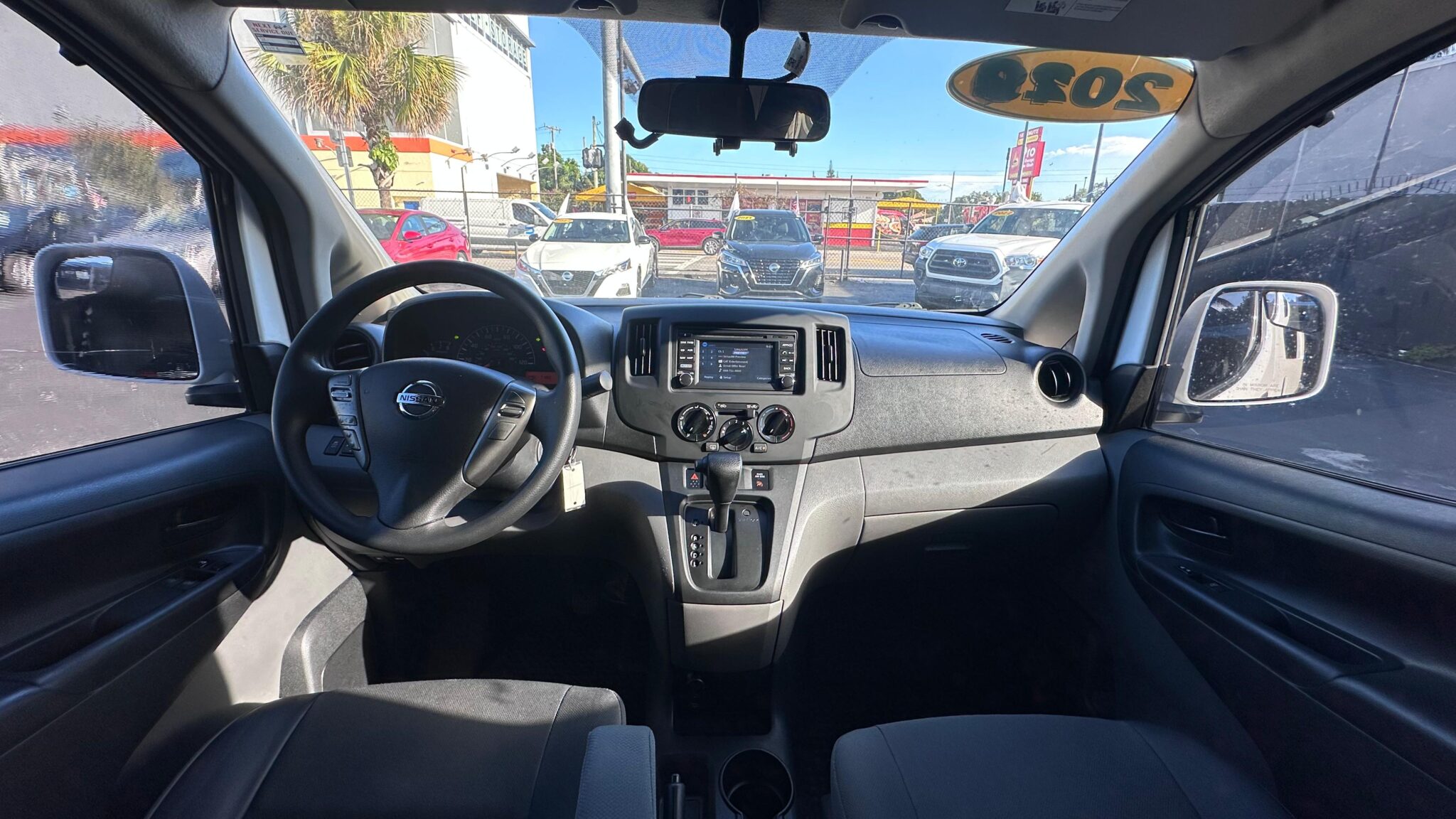 2019 Nissan NV200 SV photo 15