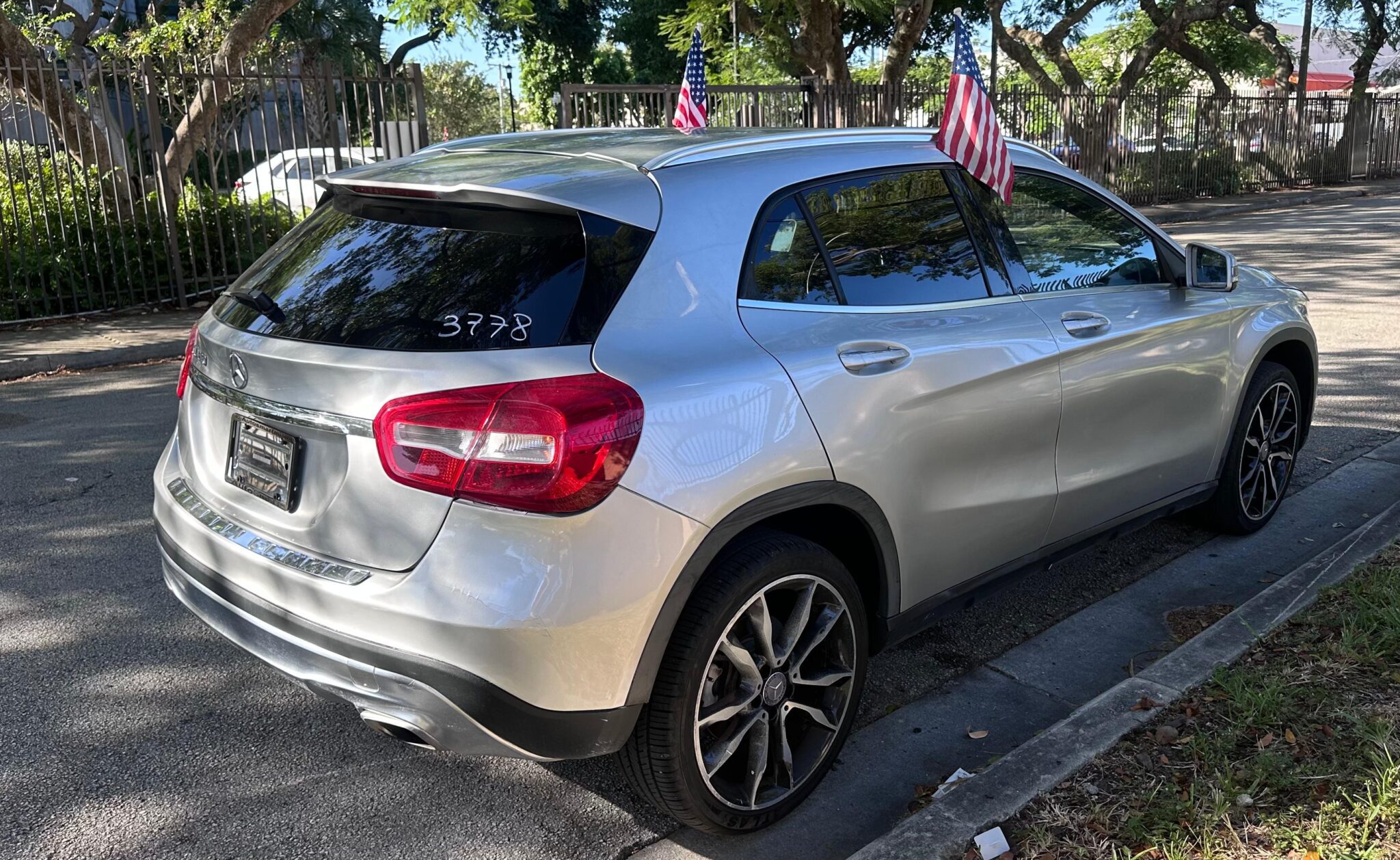 2016 Mercedes-Benz GLA-Class GLA250 photo 20