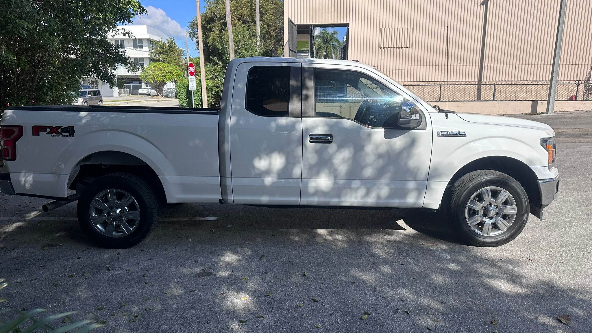 2018 Ford F-150 XL photo 25