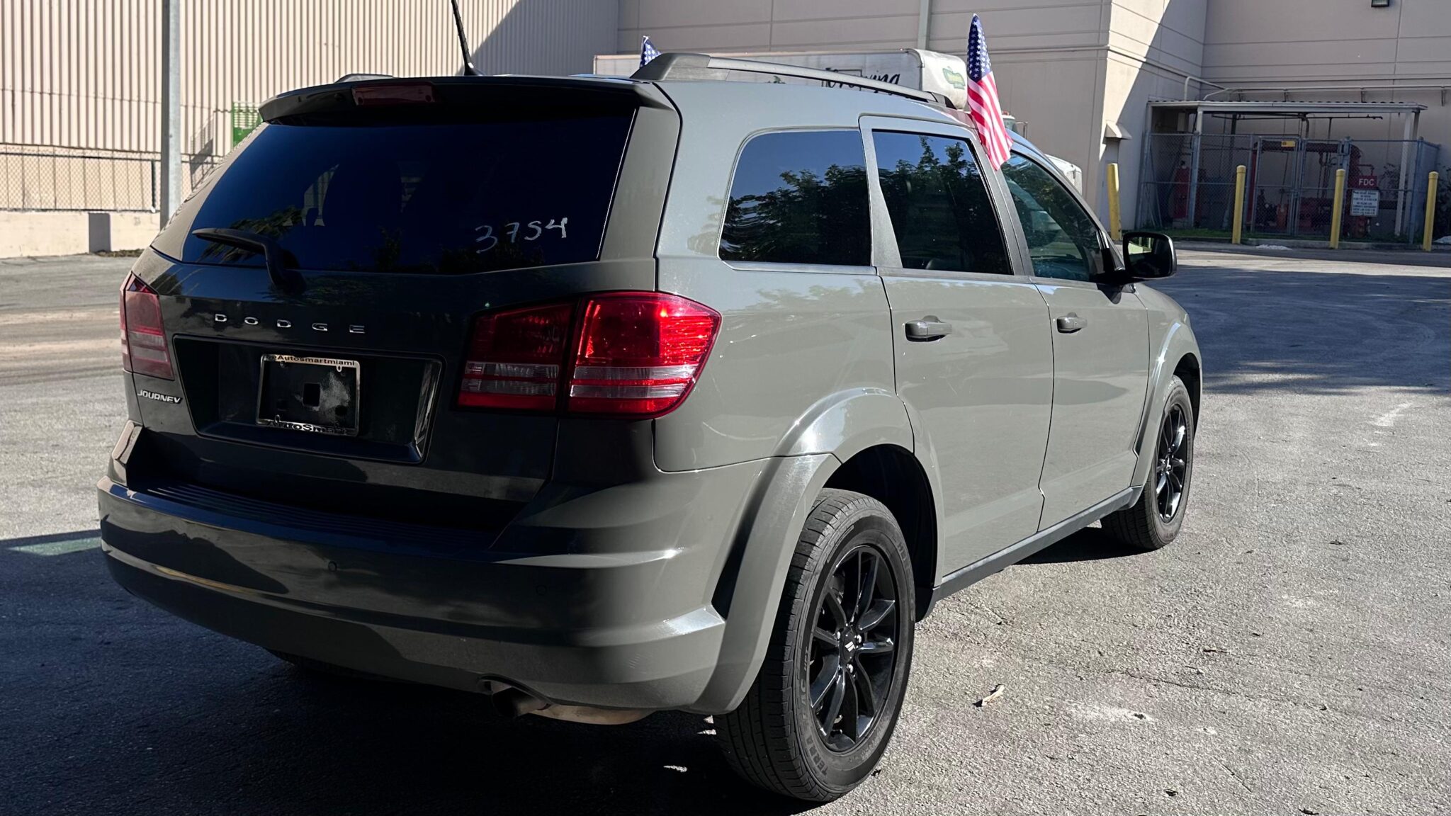 2020 Dodge Journey SE photo 9